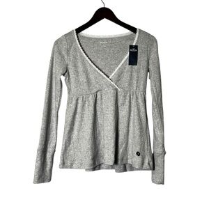 Hollister Babydoll Shirt Womens Small Gray Ribbed Wrap V-Neck Lace Trim Y2K NWT